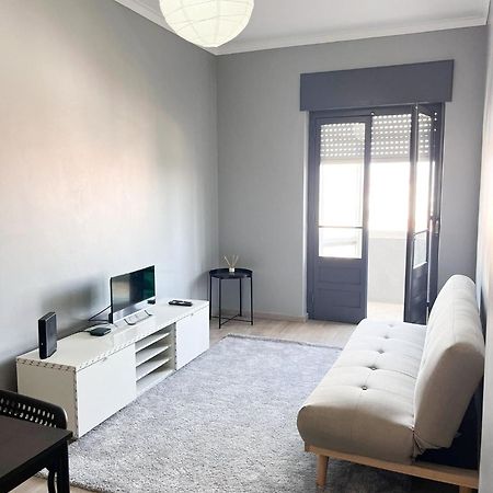 Luna Apartment Corroios Exterior photo